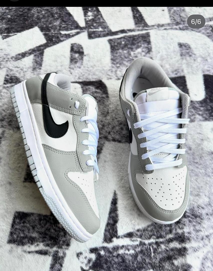 Nike dunk low